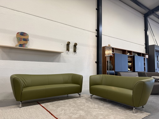 2 Leolux Pupilla Sofas, 3- und 2-Sitzer, Sensogrün