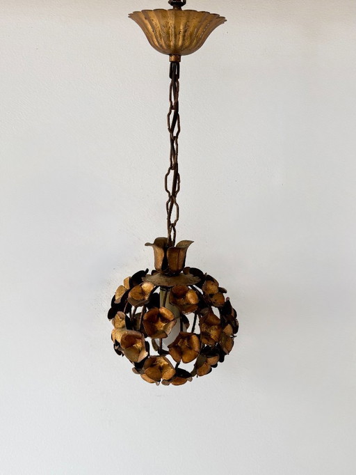 Vintage floral motif pendant light, gilt metal, France, 1970