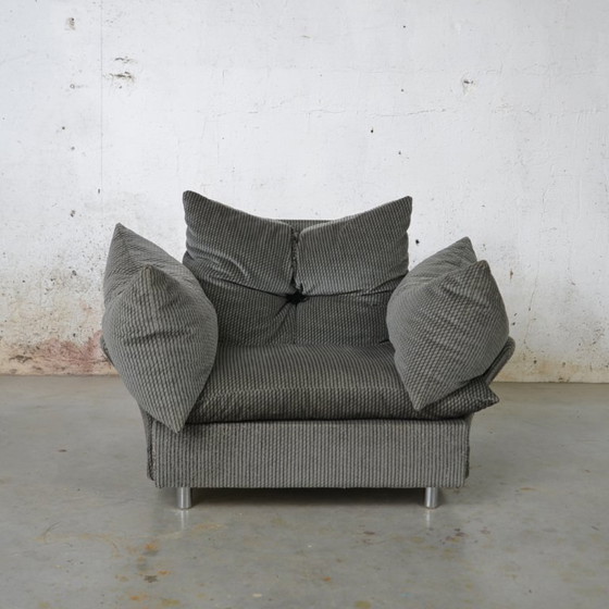 Image 1 of 2x pop art clubs