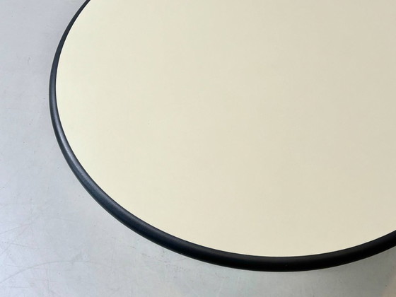 Image 1 of Mesa redonda de Gerd Lange para Thonet, década de 1980.