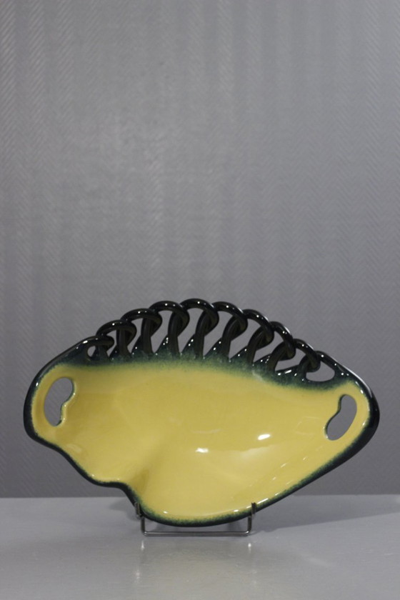 Image 1 of Grande coupe à fruits vintage faïence tressée Ceramidi Marseille France 1950s