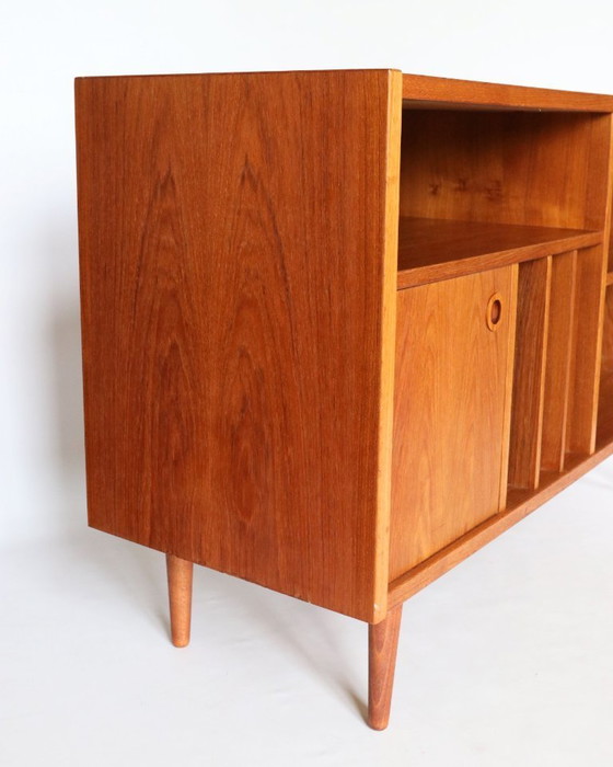 Image 1 of Vintage Deense platenspeler audiomeubel teak