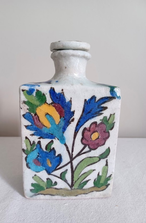 Image 1 of Antike persische Qajar-Keramikflasche mit Stöpsel – 19. Jahrhundert – Iznik-Stil