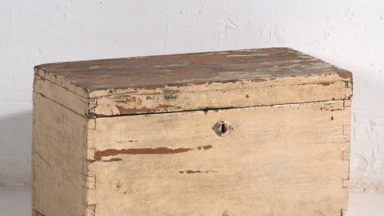 Coffre blanc antique (c.1920) #6 – Commodes, Rustic (photo 3 of 34)