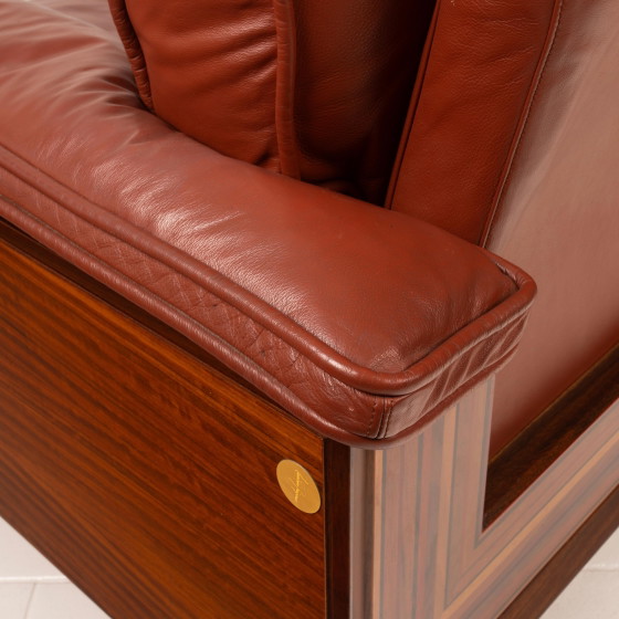 Sofá Paganini de Luciano Frigerio para Frigerio di Desio 1980 – Leather, Wood (photo 14 of 20)