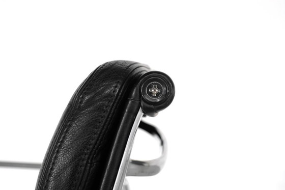 Image 1 of Poltrona Soft Pad "EA 207" Charles Ray Eames, Stati Uniti, 1969.