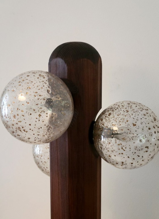 Hustadt Leuchten Brutalist floor lamp with three glass spheres, Table lamps, Wood, Brown, Vintage (photo 5 of 11)