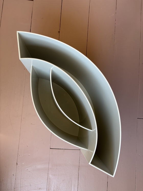 Image 1 of Vintage lectuurbak ‘Wave’ van Authentics