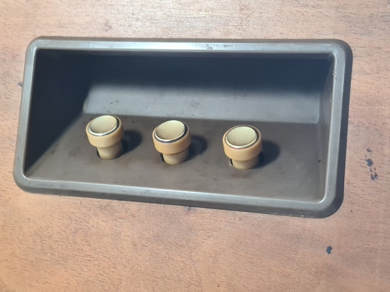 Image 1 of Téléviseur vintage Philips des années 1950/60 – Boîtier en bois au design de style Eames