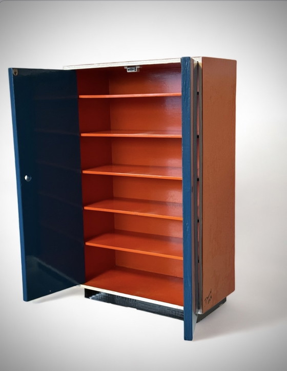 Image 1 of Vintage cupboard