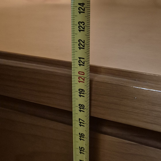 Image 1 of Armario de niña de pino, 120 x 36 x 90 cm, en buen estado, con bisagras y cerraduras originales.