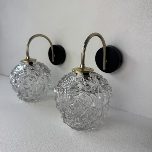 PAR DE APLIQUES VINTAGE DE CRISTAL MOLDEADO