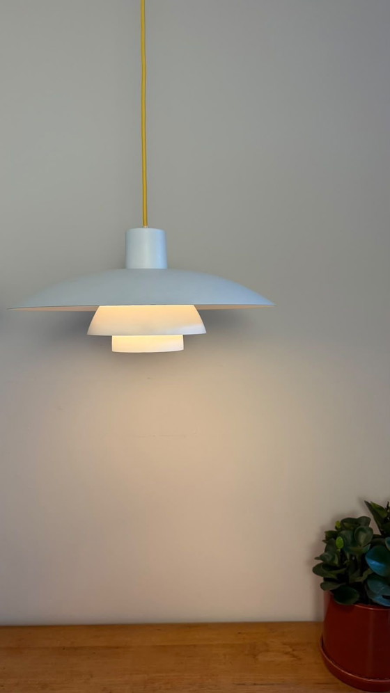 Set van 2 vintage PH4 hanglampen, Louis Poulsen, Metaal, Wit (foto 11 van 11)