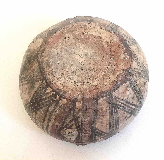 Image 1 of Large Ethnic-style bowl Early 20th century