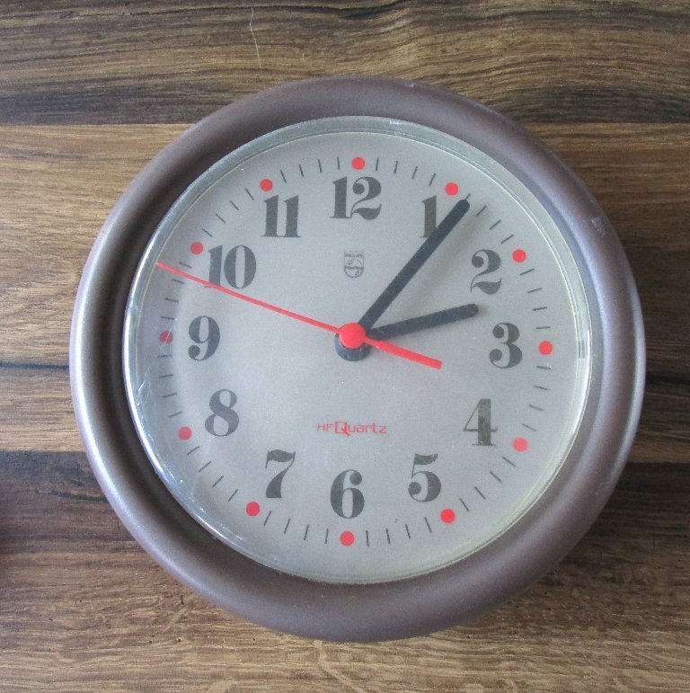 Second-hand Philips Clocks (8) | Whoppah