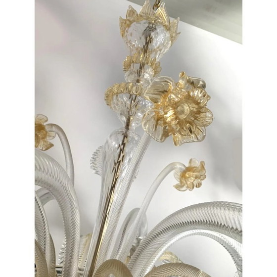 Image 1 of Lampadario in vetro di Murano in stile veneziano trasparente e oro con fiori e foglie