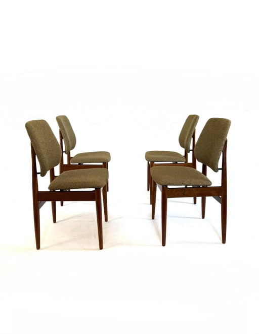 4x restaurierte Teak-Esszimmerstühle, Casala ‘60
