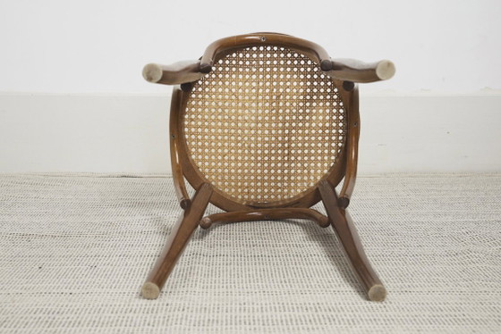 Sgabello vintage in stile Thonet in canna curvata, supporto per piante con seduta rotonda in rattan, (photo 10 of 16)