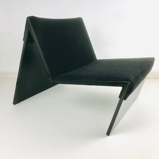 Artifort SZ10 “M-chair” di Hans Ebbing, Ton Haas e Paul Schudel