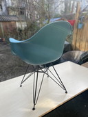 Im Stil von Vitra Emnes
