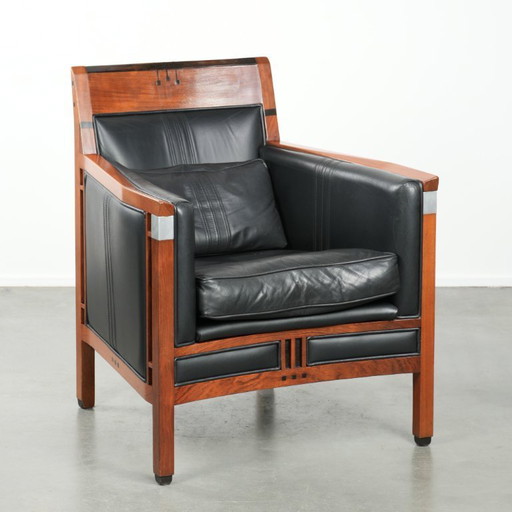 In Goede Staat Verkerende Zwarte Leren Art Deco Schuitema Design Fauteuil Uit De Decoforma Serie – Leather