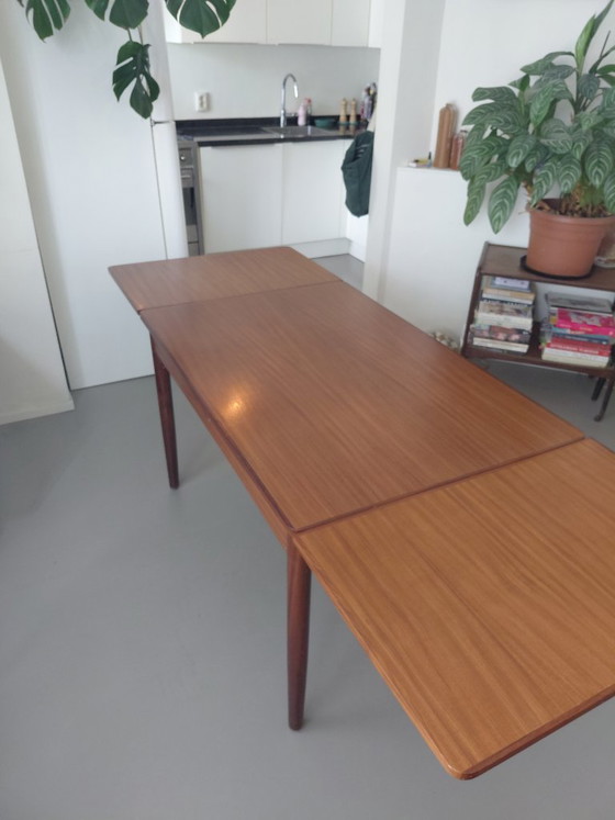 Image 1 of Vintage wooden extendable table
