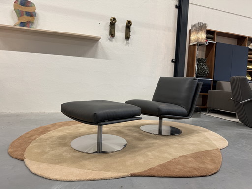 Leolux Kudo Fauteuil Met poef Raffino Shark leer