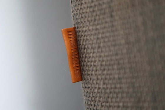 Image 1 of Montis axel 2 seater sofa Gijs Papavoine