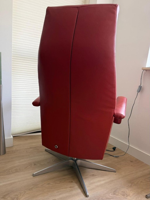 Arc 1007 electric leather recliner with battery
