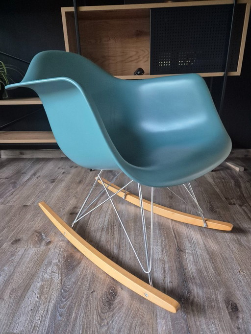 Eames RAR schommelstoel