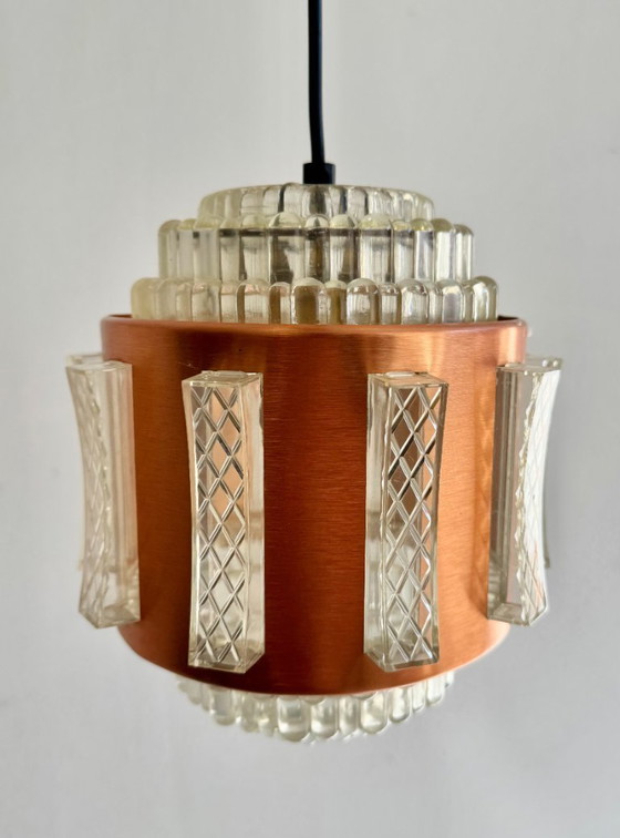 Image 1 of Lampada a sospensione vintage in rame e resina trasparente