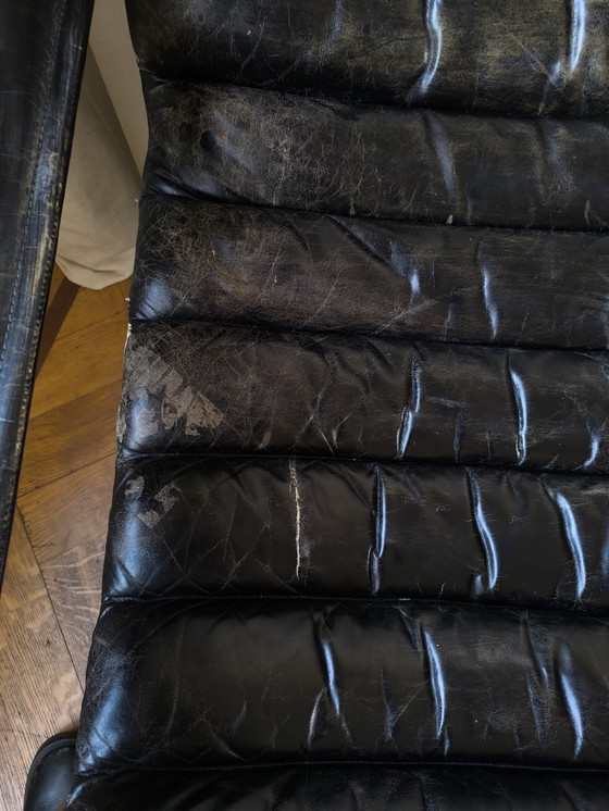 Image 1 of ILMARI LAPPALAINEN. Loungesessel + Hocker, Modell „Pulkka“, 19