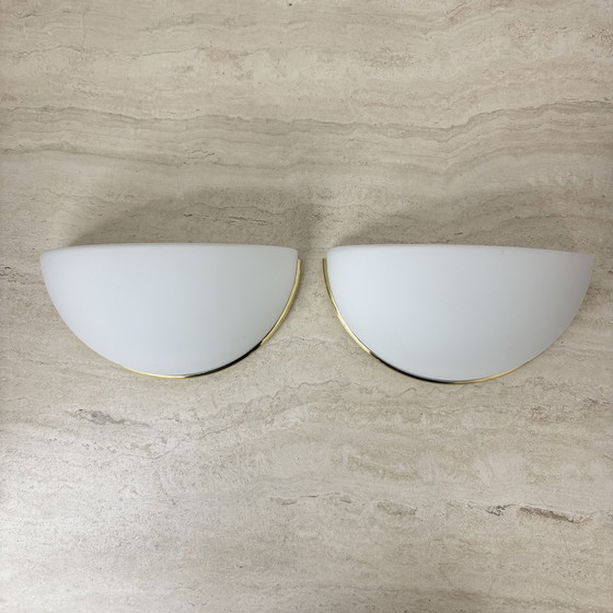 Image 1 of Paar Limburger Glashütte Wandleuchte Leuchter Opalglas mit goldenen Details , 1970er Jahre