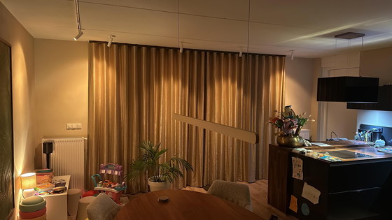 Image 1 of Occhio Mito Volo 140 - Oro Mate / Capota blanca