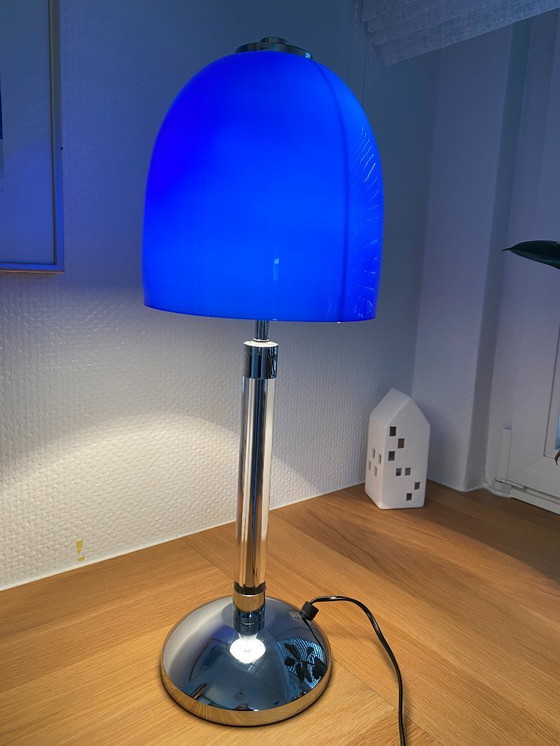 Image 1 of Lampe de table bleue