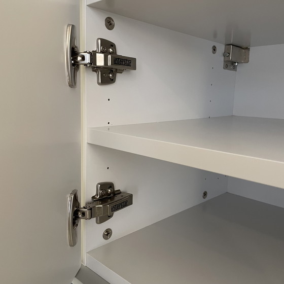 Image 1 of Armoire murale Interstar P600