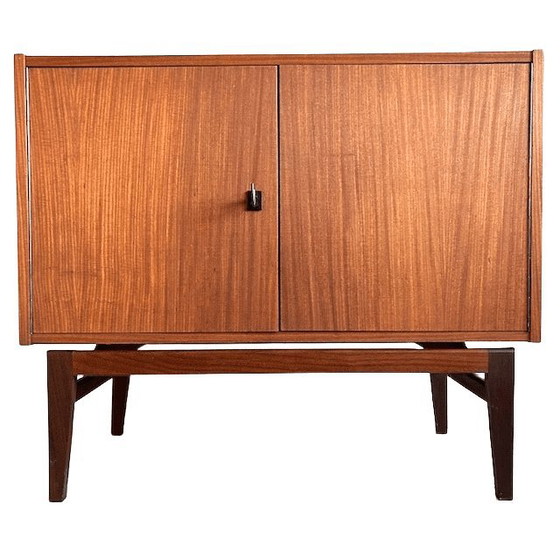 Image 1 of Vintage mid-century deens design kastje teak zwevend onderstel 1960's
