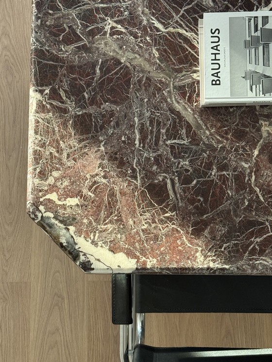 Image 1 of Tavolo da pranzo vintage in marmo Levanto Rosso