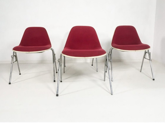 Image 1 of 4x Vitra Fiberglas-Stühle von Charles Eames