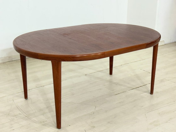 Image 1 of Deense teakhouten salontafel / Tafel in mid-century stijl / Vintage Scandinavisch design / Teakhouten salontafel