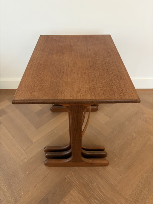 Satztische aus Teakholz von Victor Wilkins für G-Plan, 3er-Set