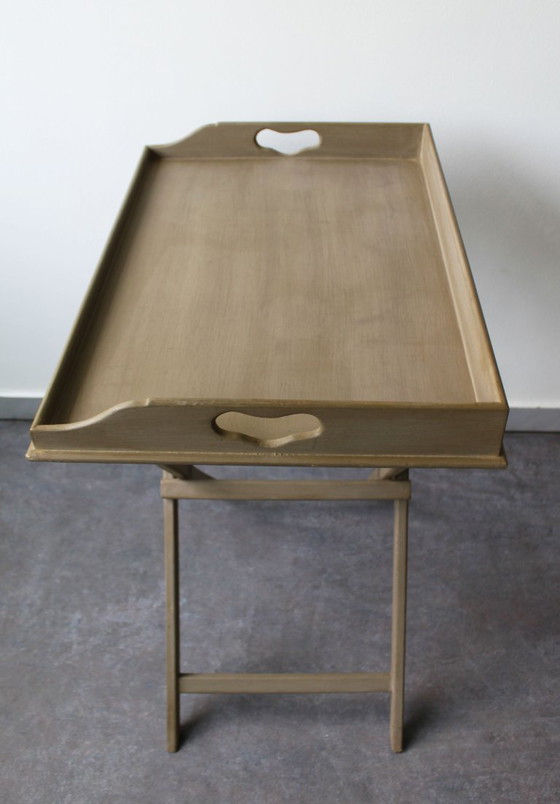 Plateau de service pliant et amovible en bois peint taupe – Tables d'appoint, Wood (photo 6 of 9)