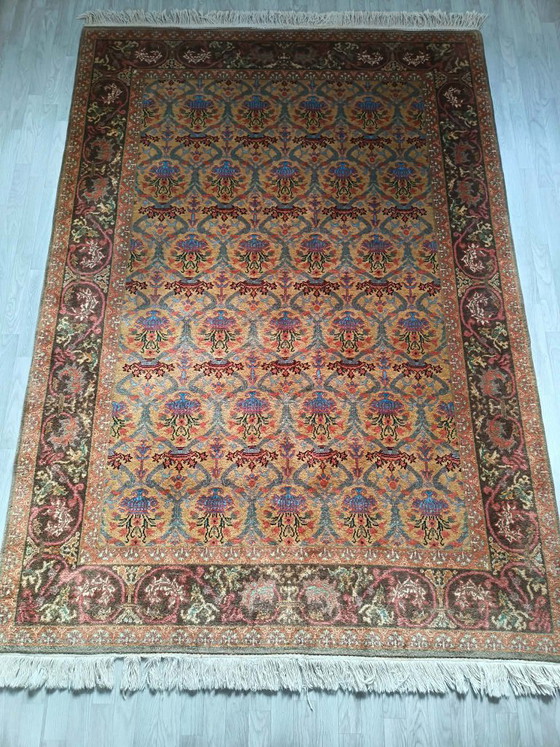 Image 1 of Tapis Roumain fait main
