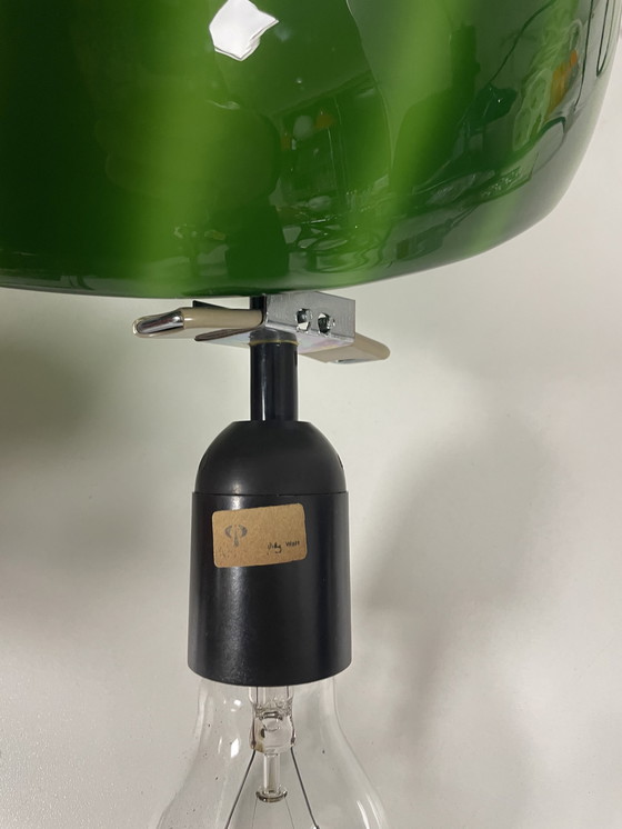 Image 1 of Rara lámpara colgante de cristal verde de Peill & Putzler de la década de 1960