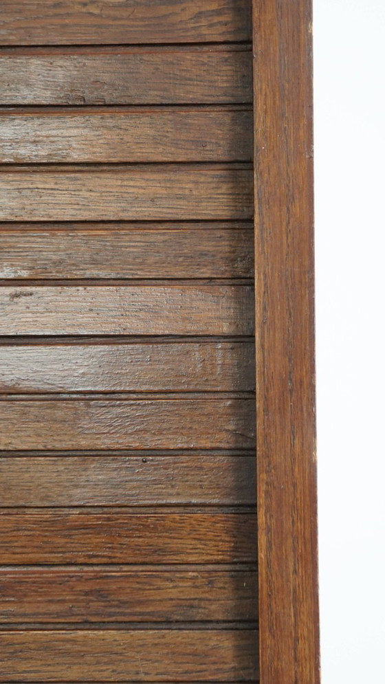 Image 1 of Mobiletto antico in rovere con due ante a rullo