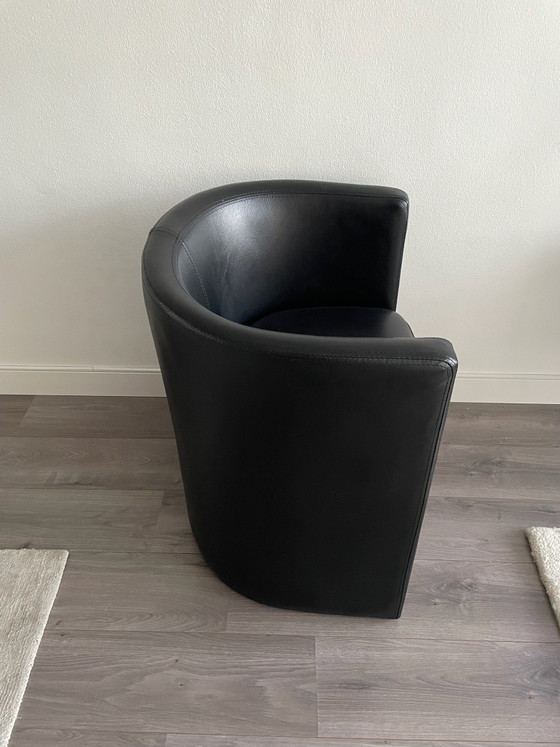 Fauteuils club vintage noirs 2 pièces – Plastique (photo 2 of 5)