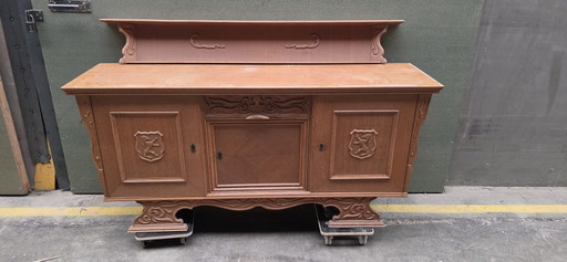 Vintage sideboard with top shelf 175x46x80