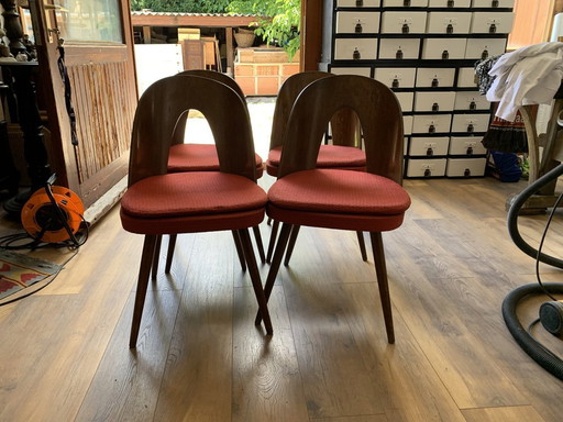 Mid-Century Esszimmerstühle von Antonín Šuman für Tatra Furniture, 1960er, 4er-Set