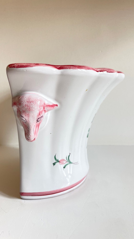 Image 1 of Pique-Fleurs Mural Ateliers Segries Moustiers Frankrijk