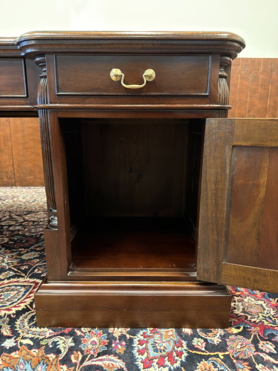 Scrivania da Partner Vintage Inglese Classica – Scrivanie, Leather, Wood (photo 15 of 20)